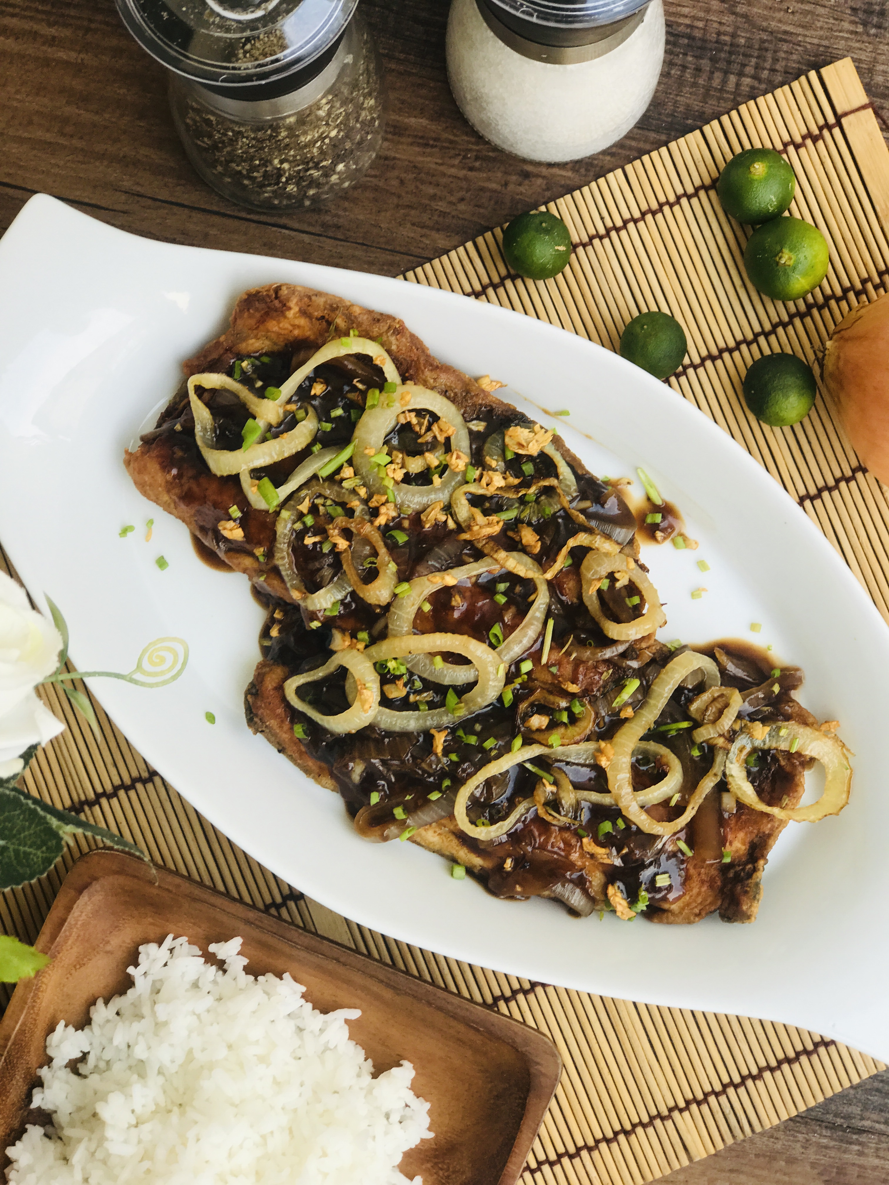 Bangus Steak with Carameralized Onions and Rice – Food Thinkers